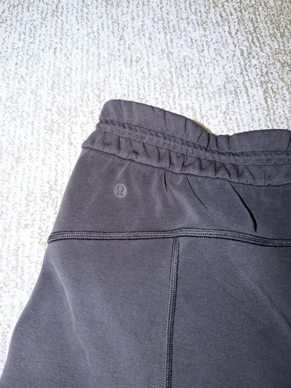 lululemon athletica Black Athletic Shorts - Picture 4 of 4